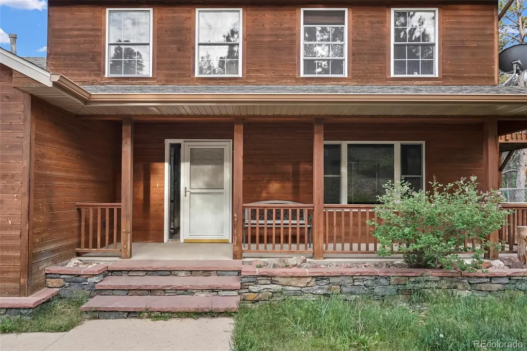 687 Crescent Lake Road Golden CO 80403