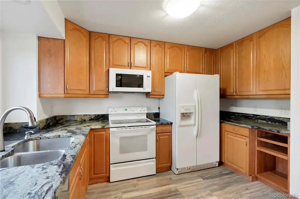 687 Crescent Lake Road Golden CO 80403