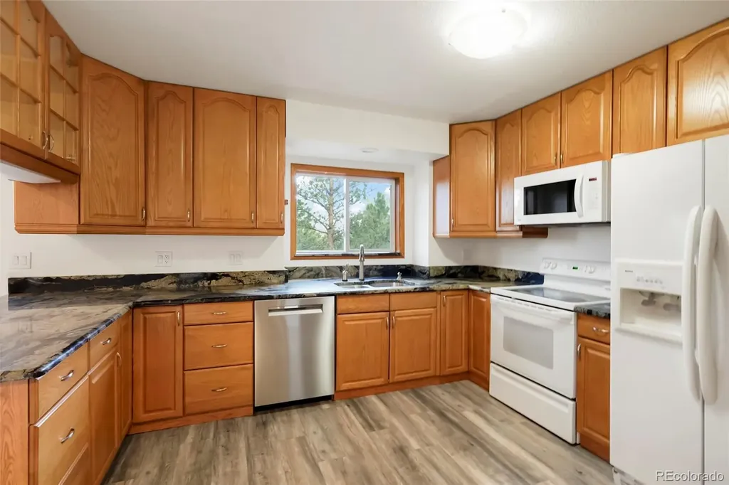 687 Crescent Lake Road Golden CO 80403