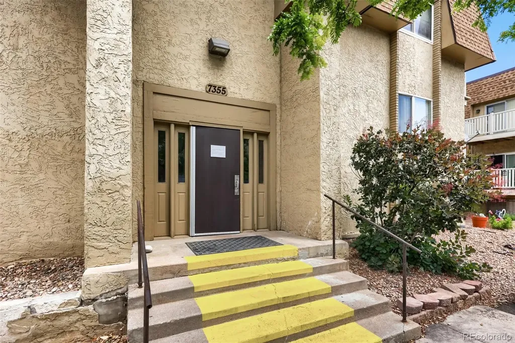 7355 E Quincy Avenue Denver CO 80237