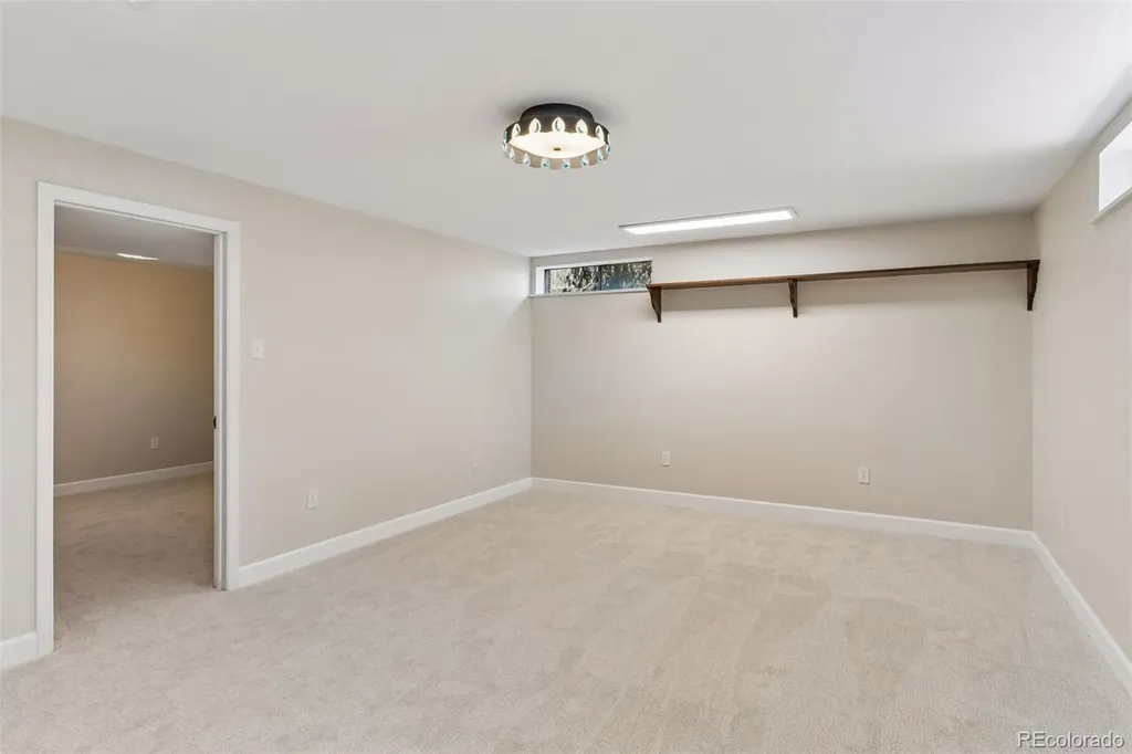 1995 S Poplar Street Denver CO 80224