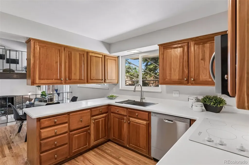 1995 S Poplar Street Denver CO 80224