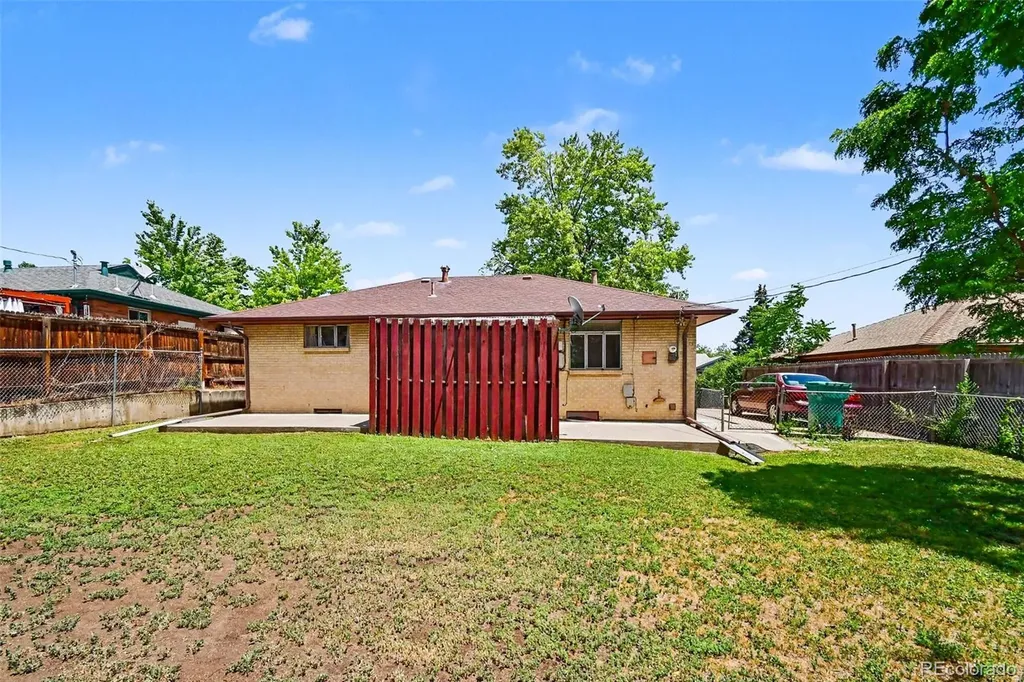 7841 Osceola Street Westminster CO 80030