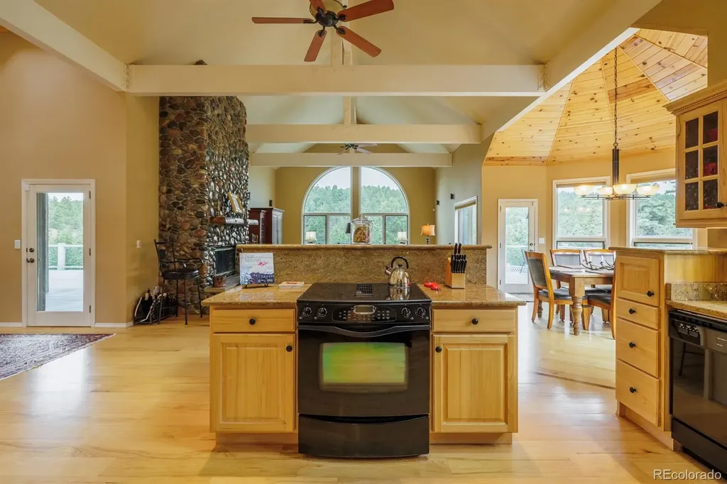 6100 Elk Valley Road Divide CO 80814