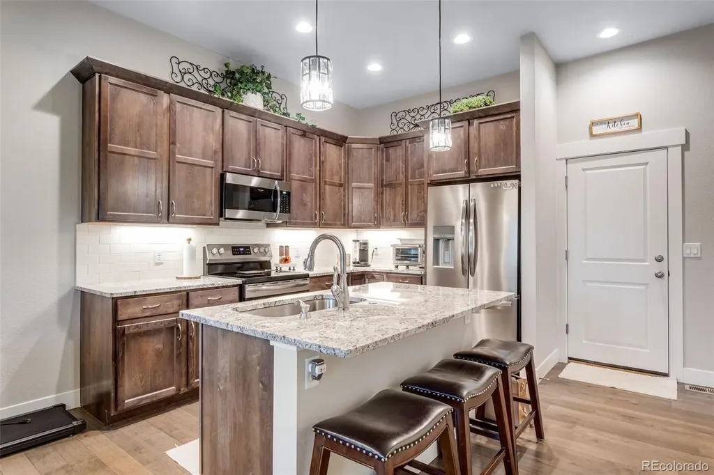 5221 Longshaw Court Windsor CO 80528