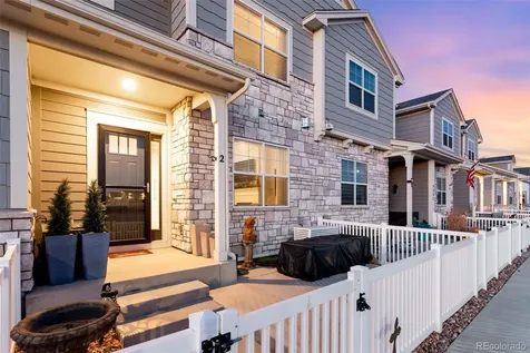 5221 Longshaw Court Windsor CO 80528