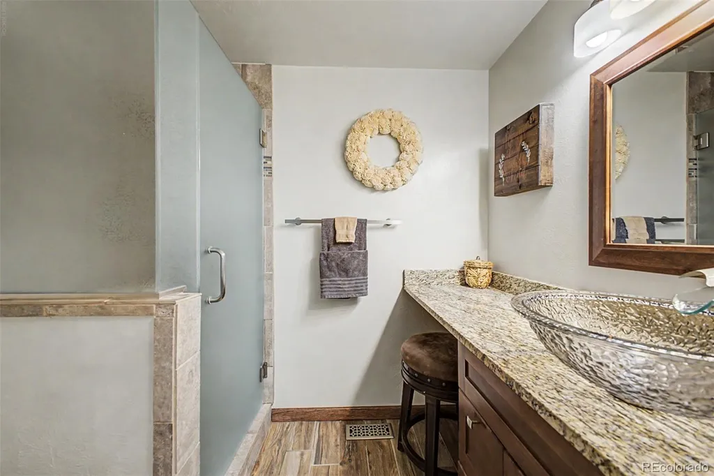4002 S Argonne Way Aurora CO 80013