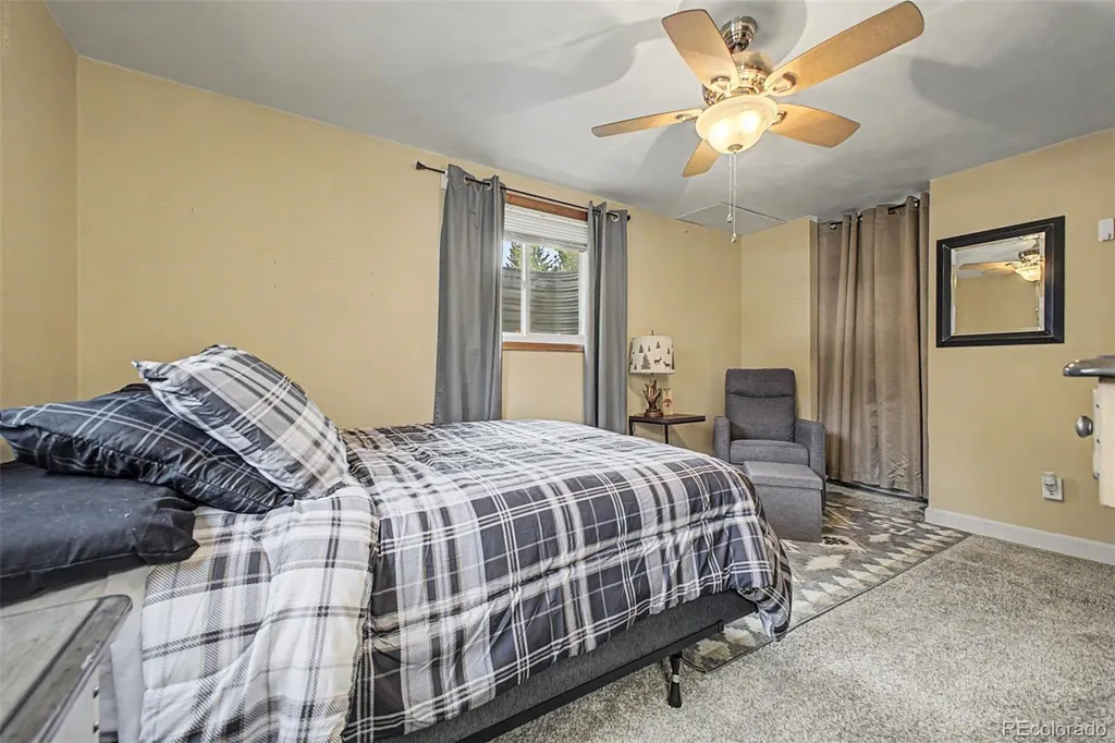 4002 S Argonne Way Aurora CO 80013