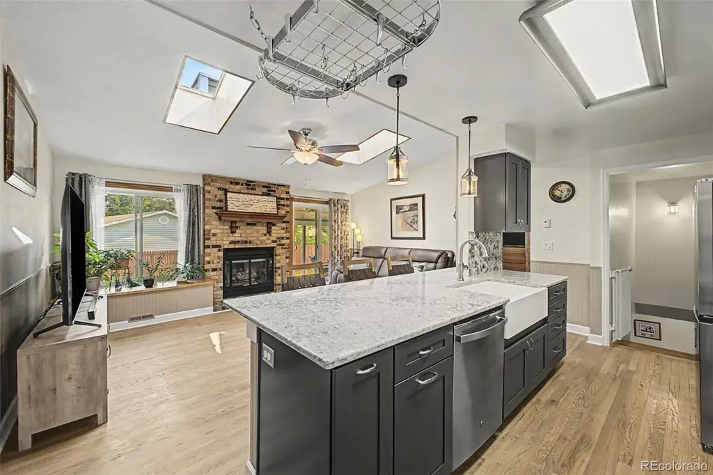 4002 S Argonne Way Aurora CO 80013