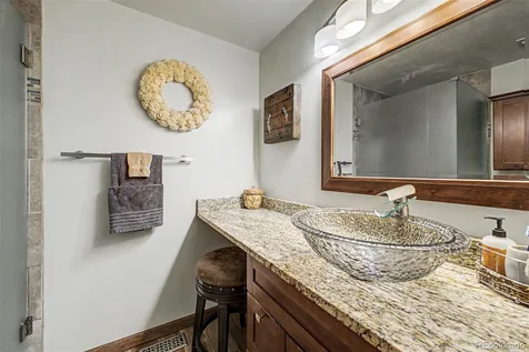 4002 S Argonne Way Aurora CO 80013