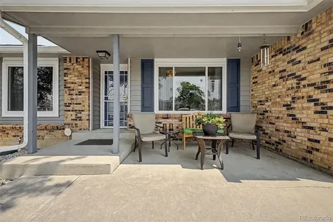 4002 S Argonne Way Aurora CO 80013