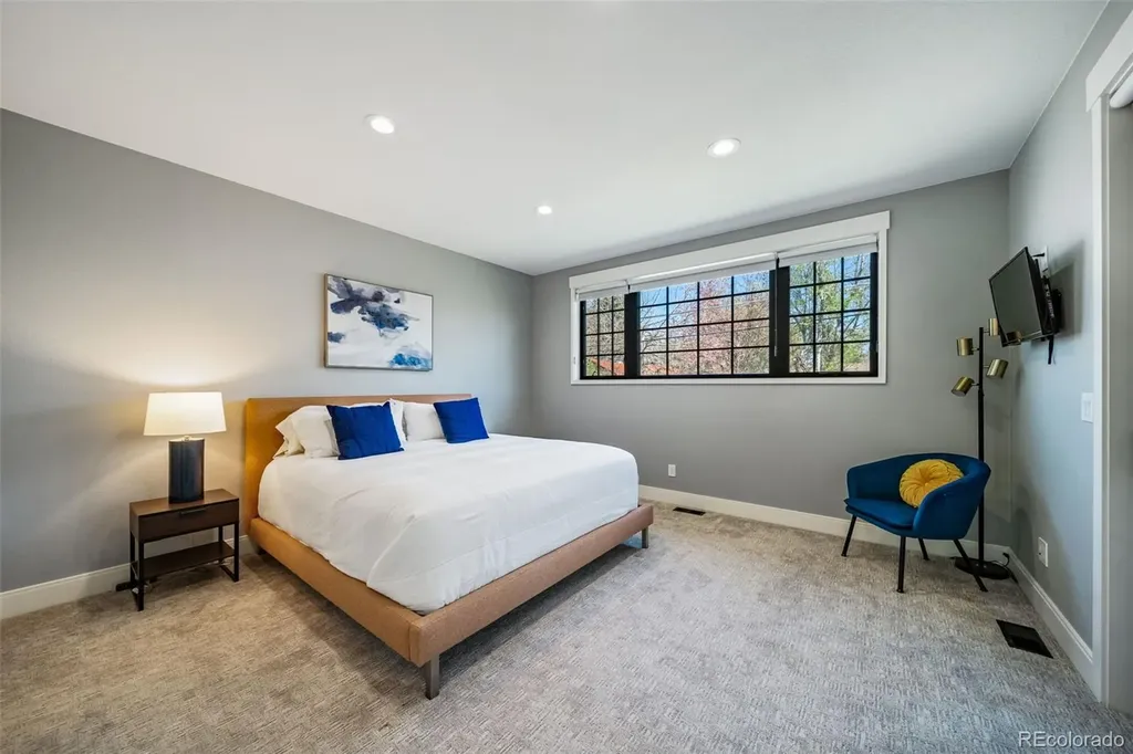 2732 S Jackson Street Denver CO 80210