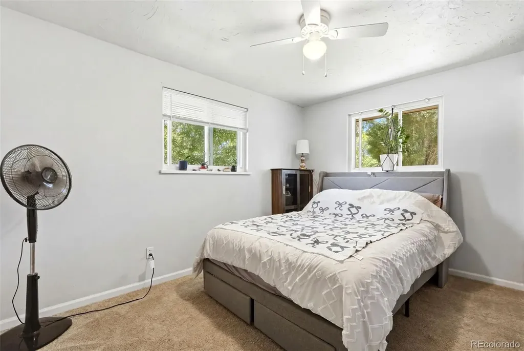 1490 S Zephyr Street Lakewood CO 80232