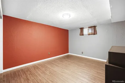 1490 S Zephyr Street Lakewood CO 80232