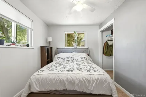 1490 S Zephyr Street Lakewood CO 80232