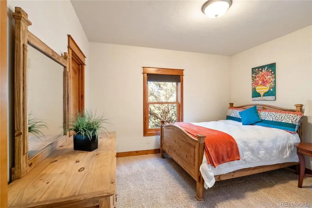 621 Elk Run Road New Castle CO 81647