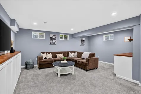 8897 W Woodard Drive Lakewood CO 80227