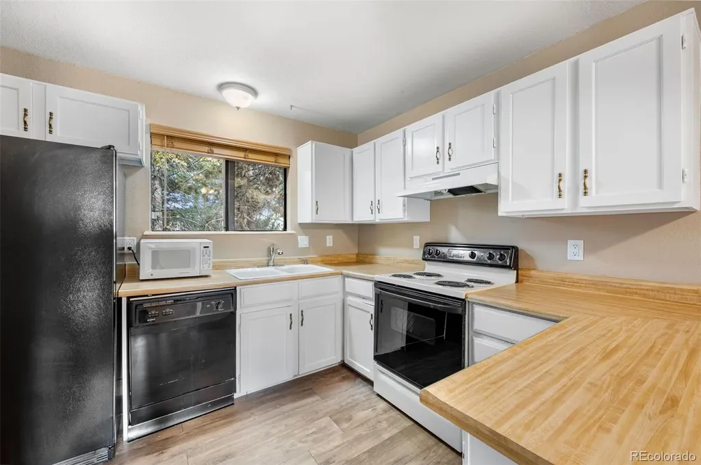 8613 Clay Street Westminster CO 80031