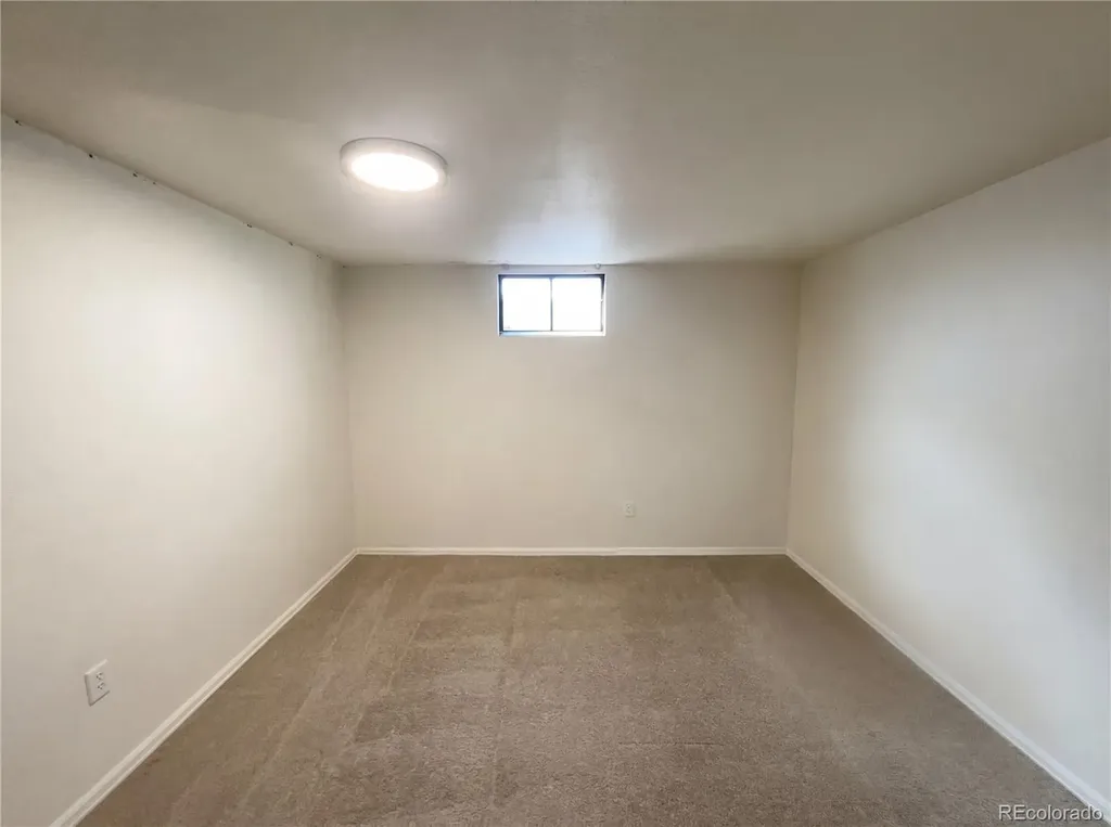 3395 W Saratoga Avenue Englewood CO 80110