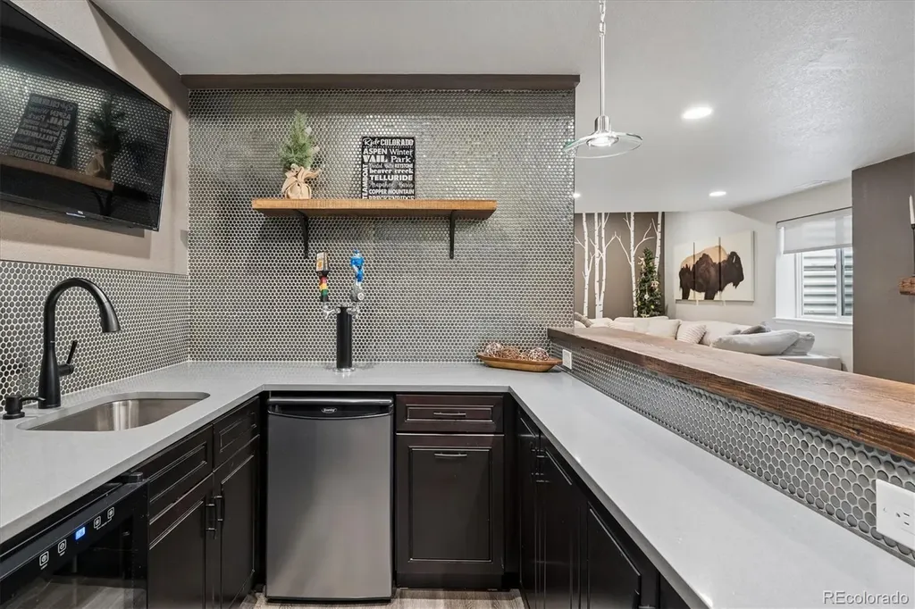 9353 Iron Mountain Way Arvada CO 80007