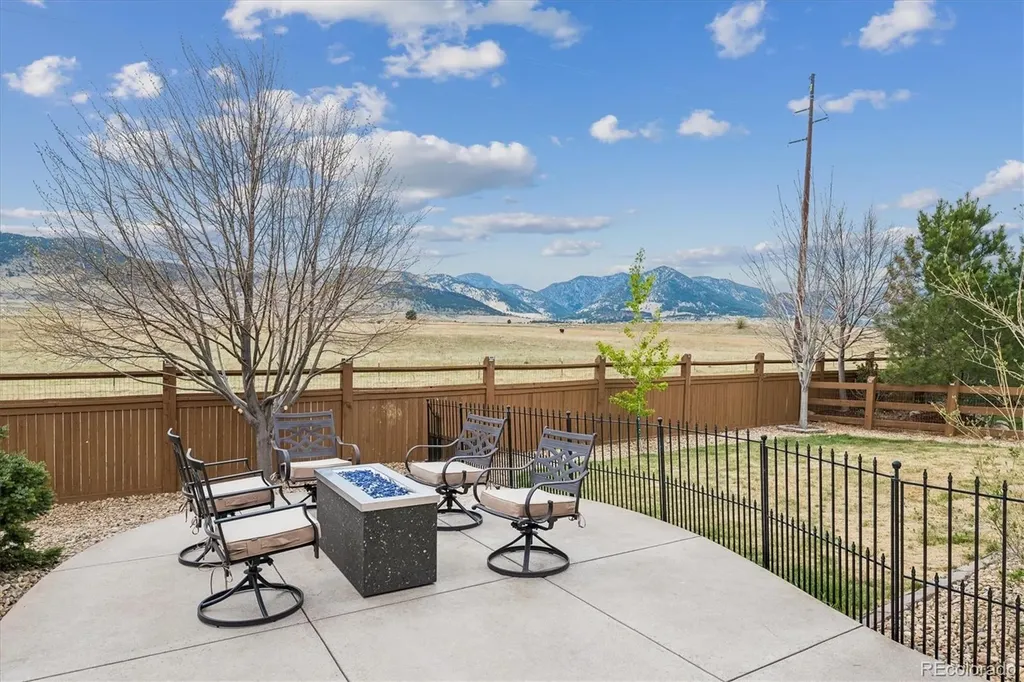 9353 Iron Mountain Way Arvada CO 80007