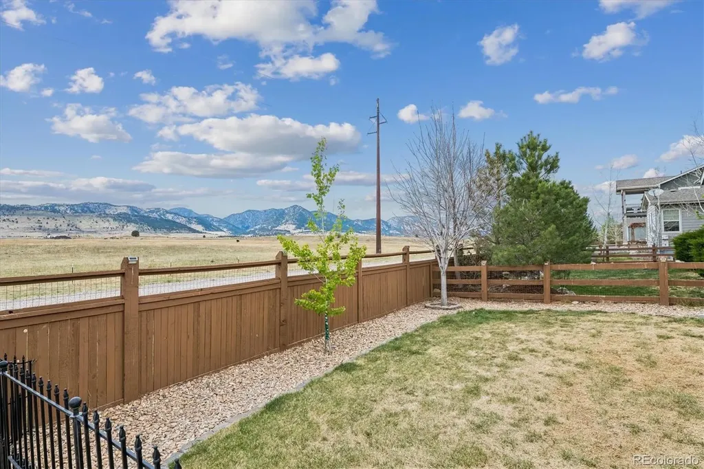 9353 Iron Mountain Way Arvada CO 80007