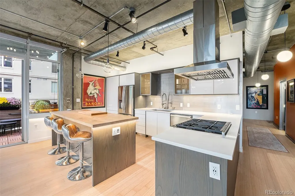 1401 Wewatta Street Denver CO 80202
