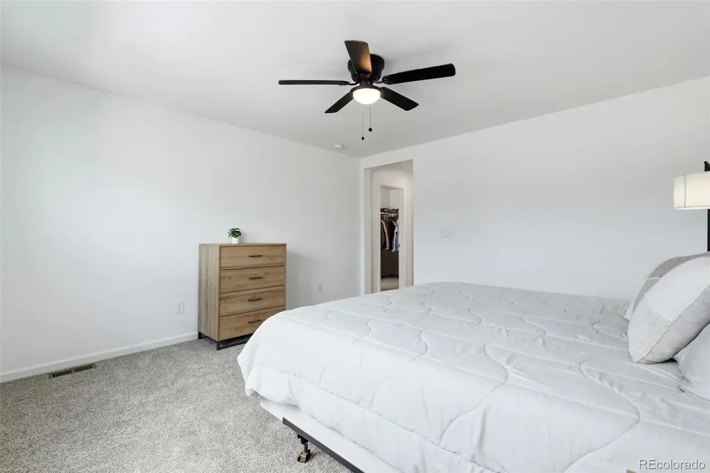 9915 Matchless Street Littleton CO 80125