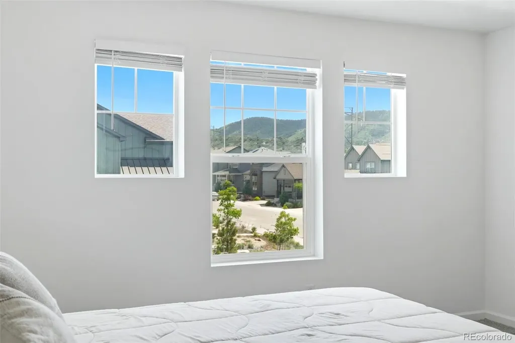 9915 Matchless Street Littleton CO 80125