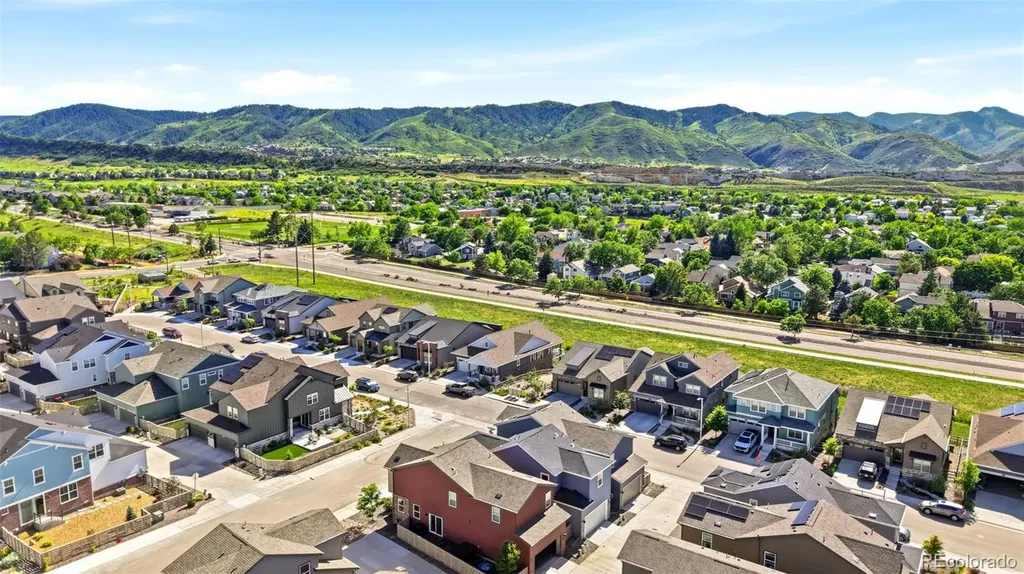 9915 Matchless Street Littleton CO 80125