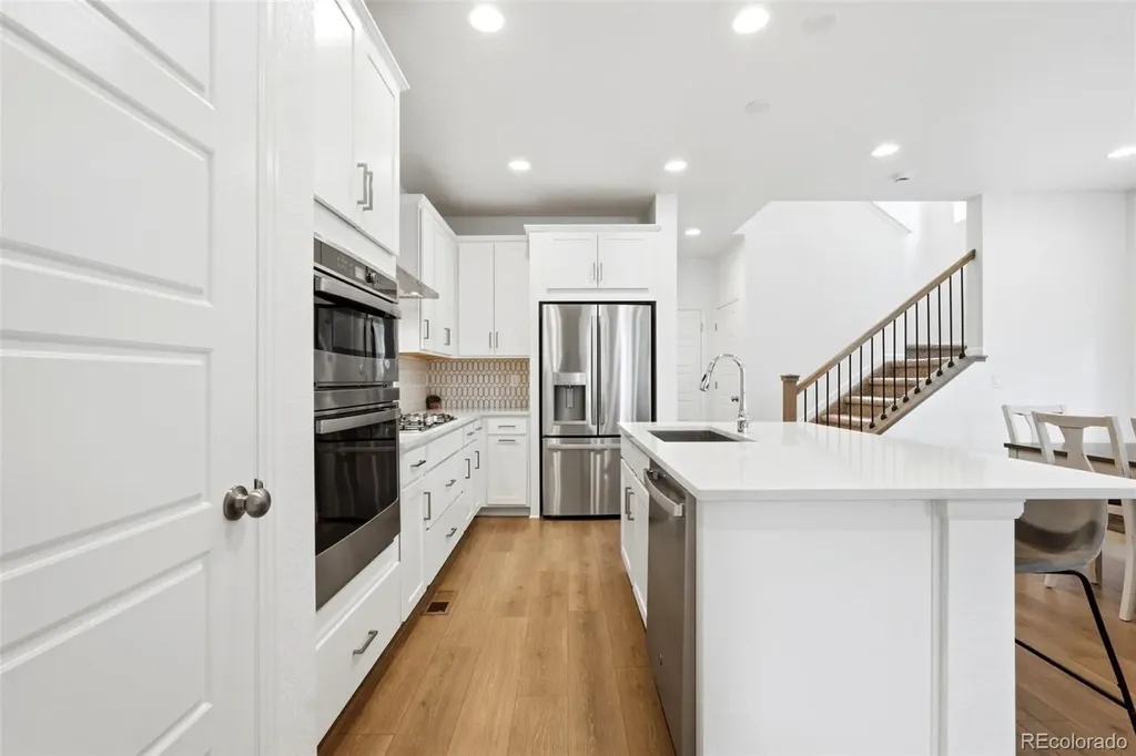 9915 Matchless Street Littleton CO 80125