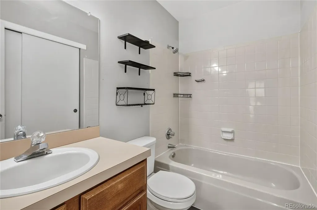 5374 W Canyon Trail Littleton CO 80128