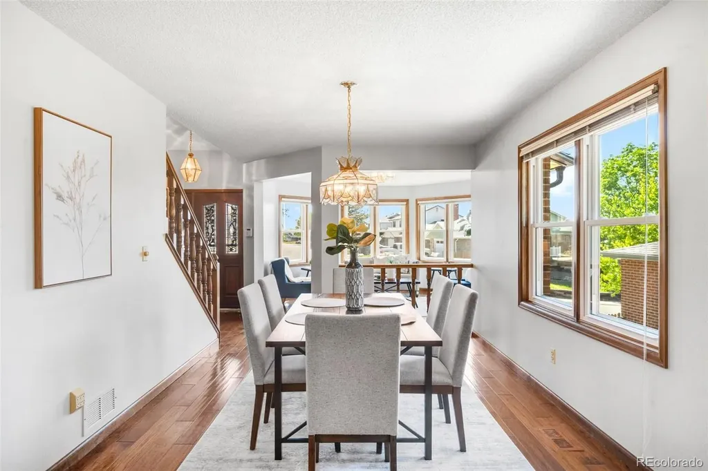 4641 S Perry Way Denver CO 80236