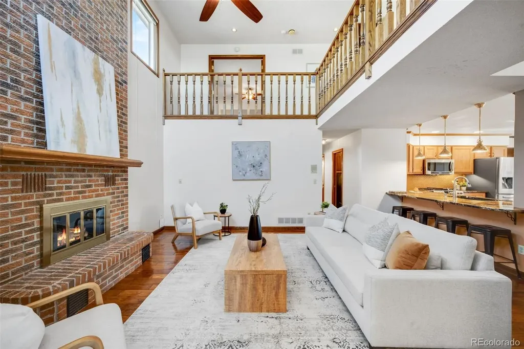 4641 S Perry Way Denver CO 80236