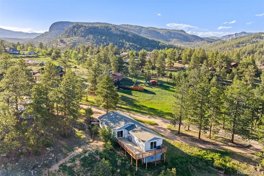 125 Sun Way Bailey CO 80421