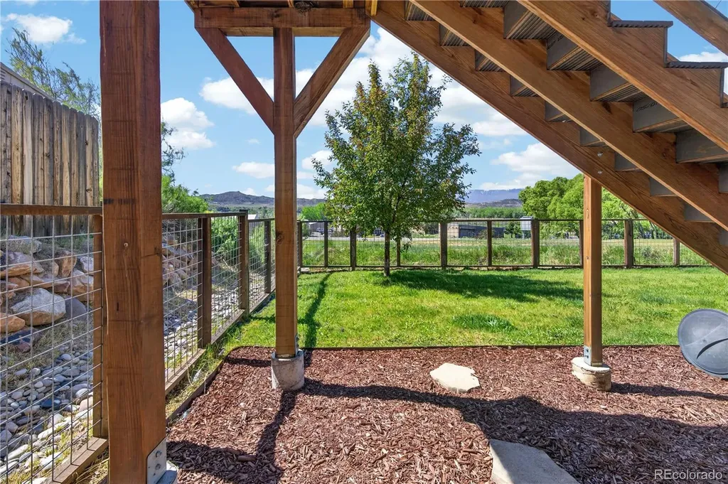 233 Roan Court Silt CO 81652