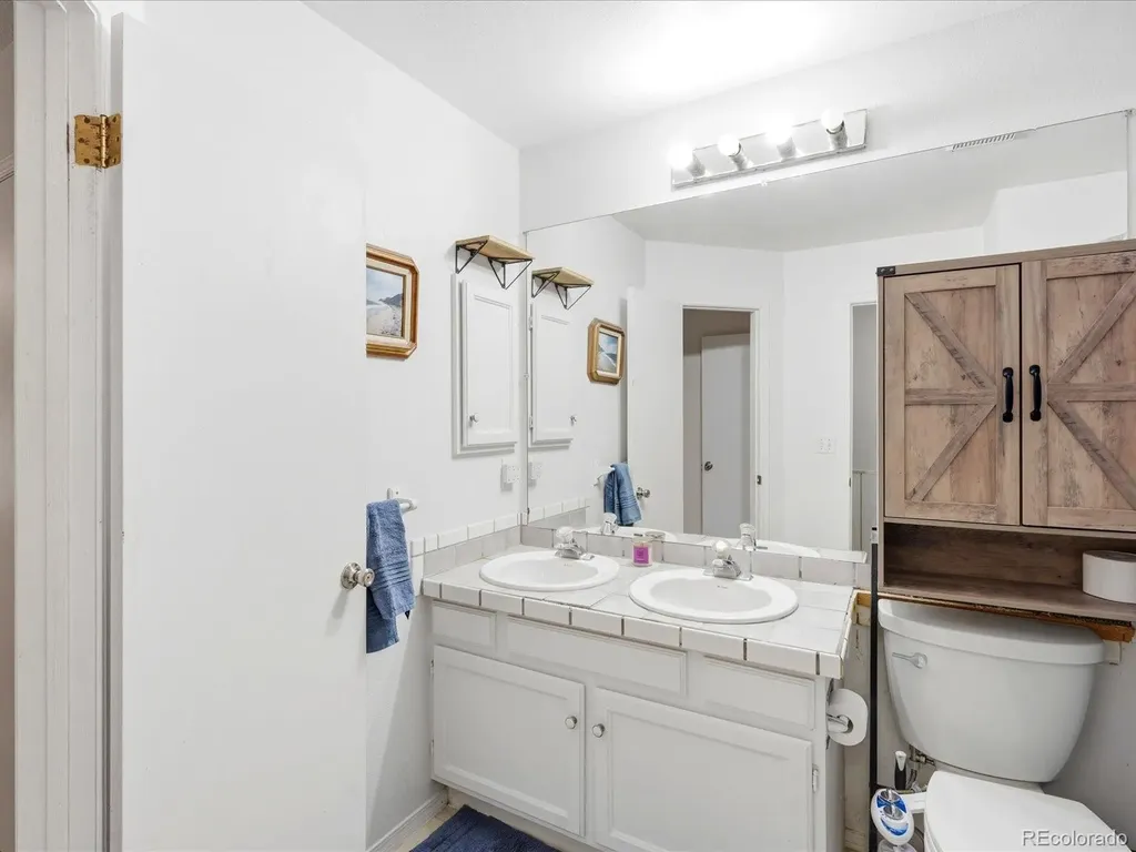 10864 Bayfield Way Parker CO 80138