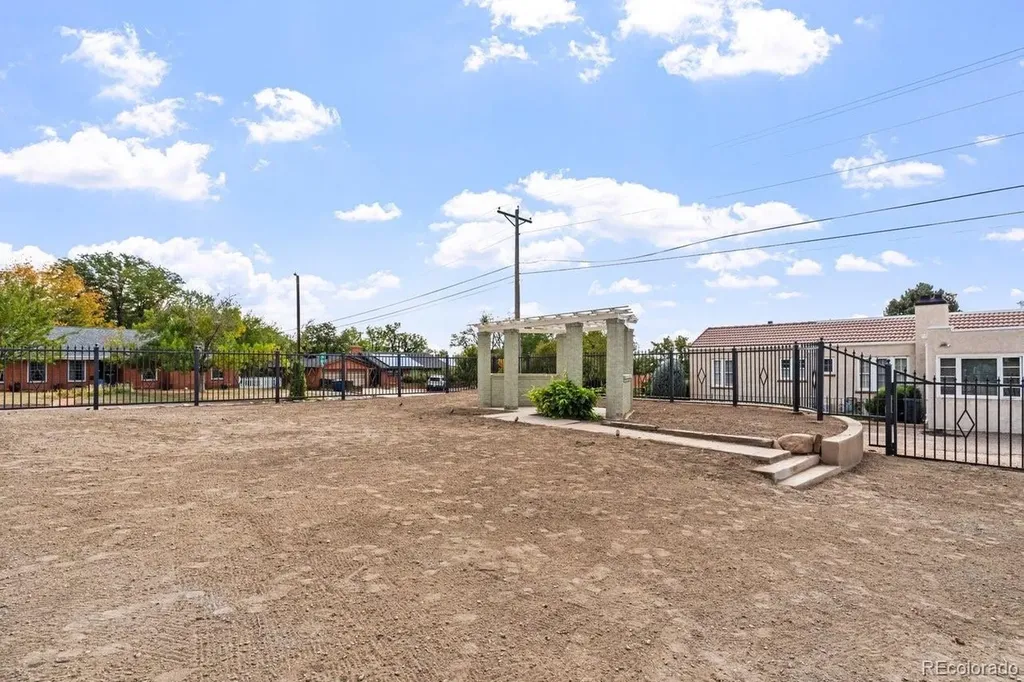 708 W 18th Street Pueblo CO 81003