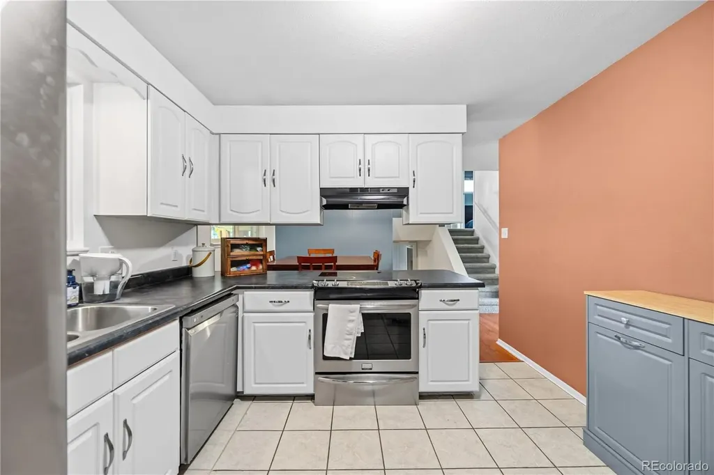 1505 S Endicott Street Lakewood CO 80232