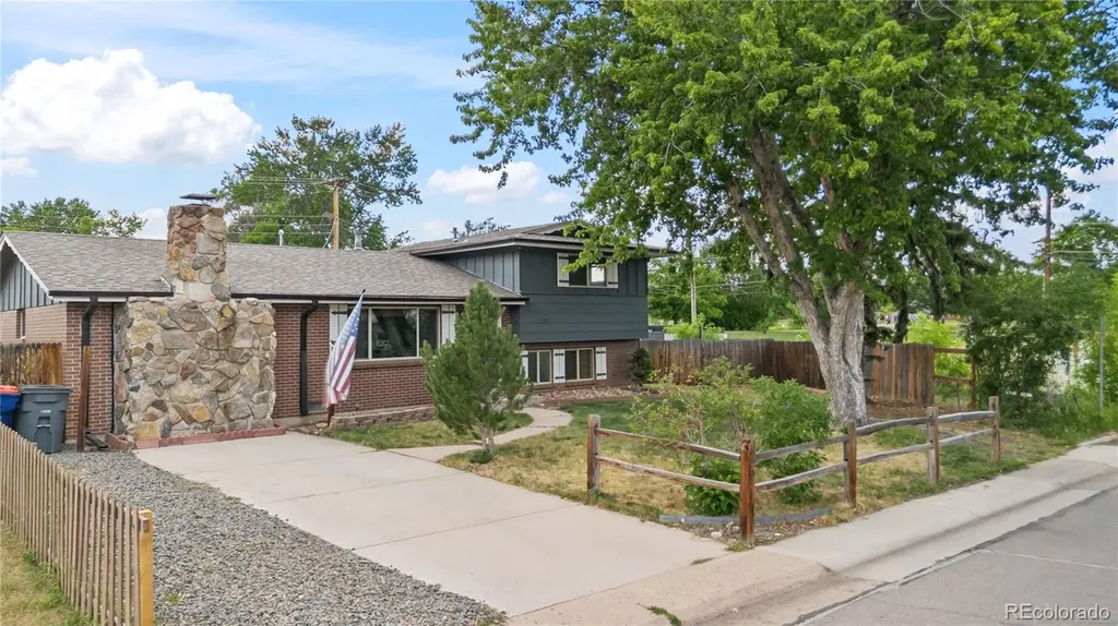 1505 S Endicott Street Lakewood CO 80232