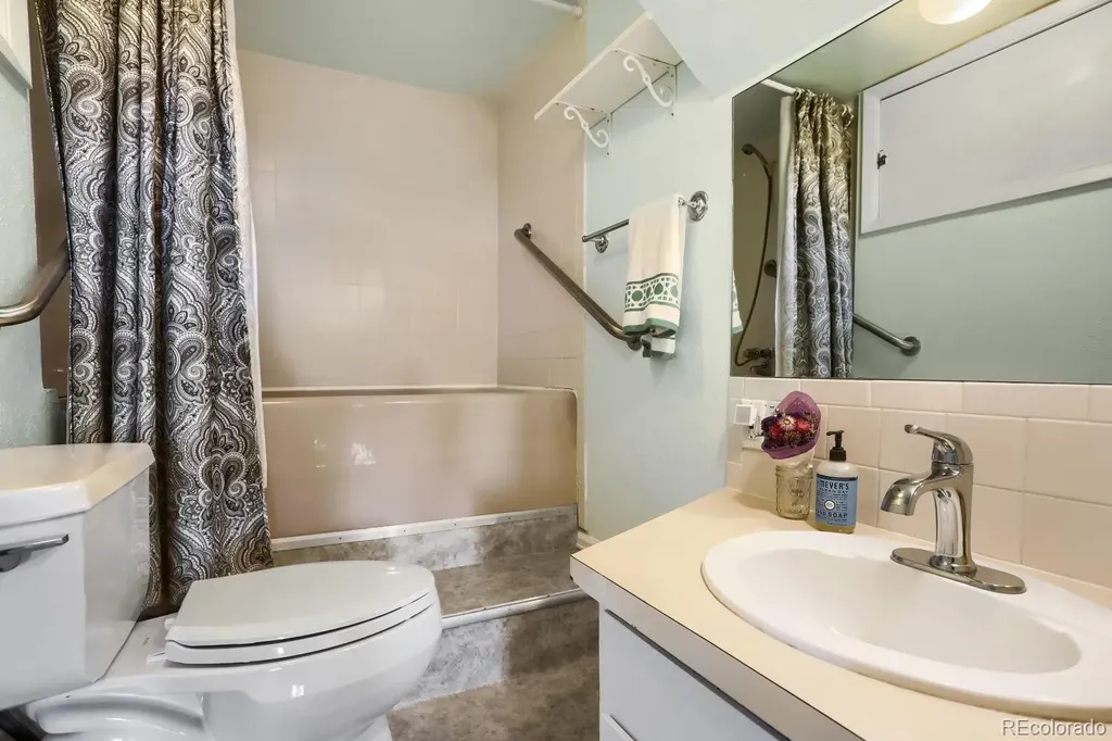 266 Peakview Road Boulder CO 80302