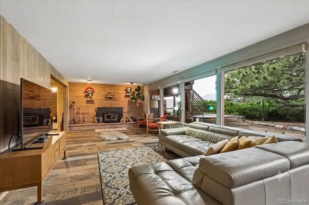 3 Charros Drive Golden CO 80401