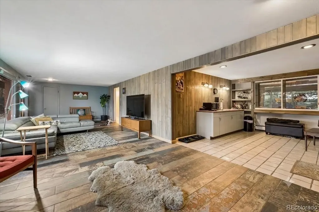 3 Charros Drive Golden CO 80401