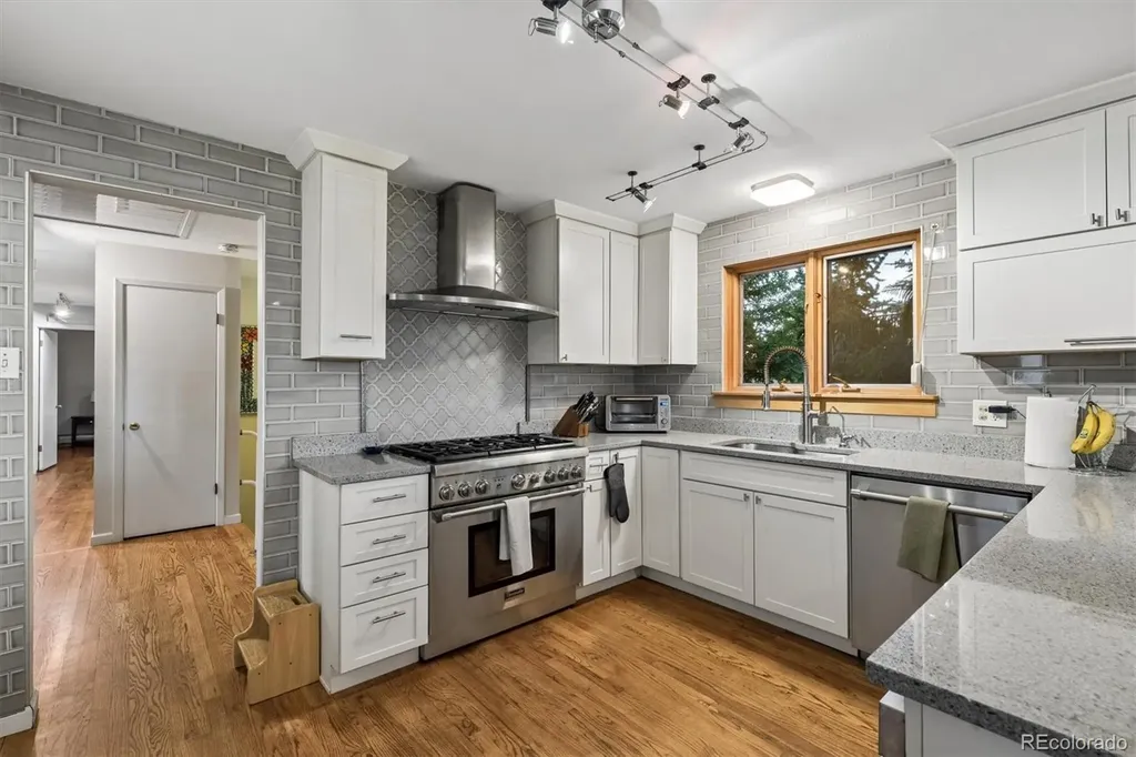 3 Charros Drive Golden CO 80401