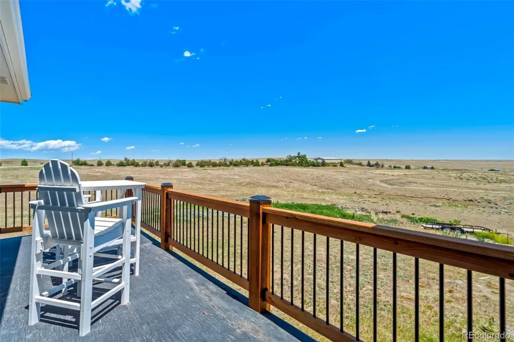 18300 County Road 105 Ramah CO 80832