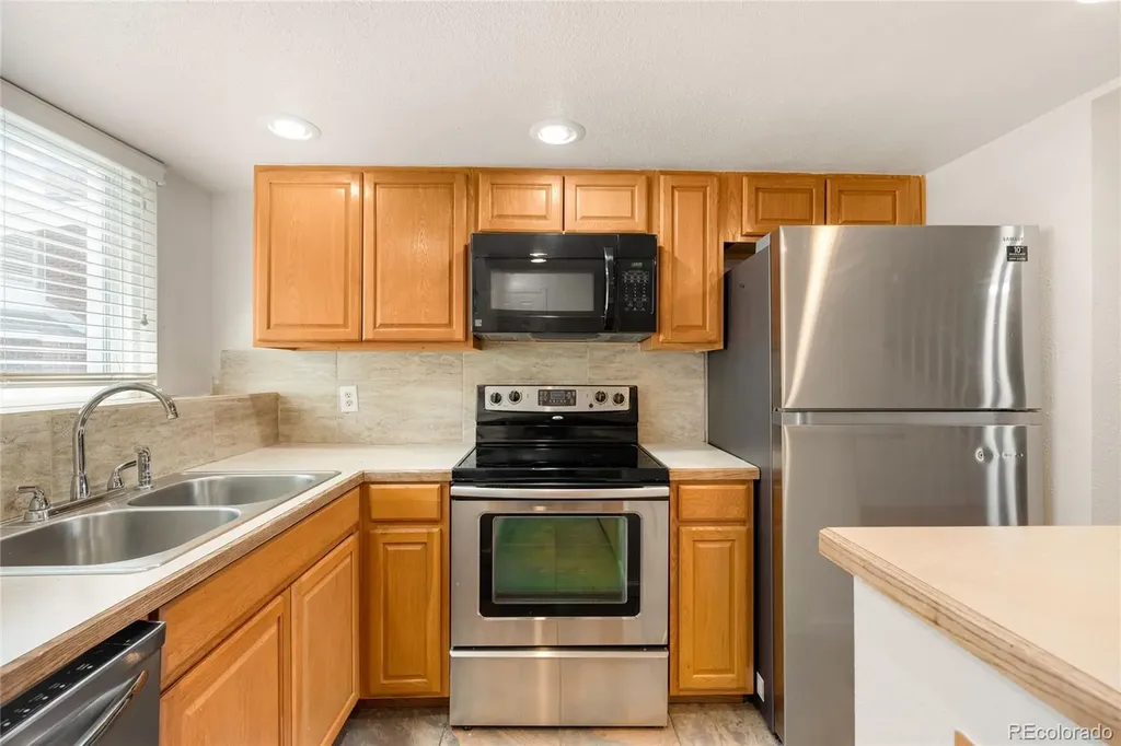 6545 W 84th Way Arvada CO 80003