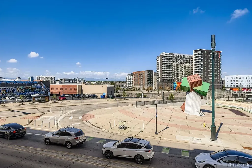 2560 Blake Street Denver CO 80205