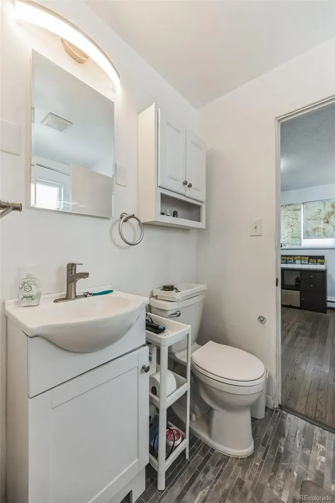 2551 W Caithness Place Denver CO 80211