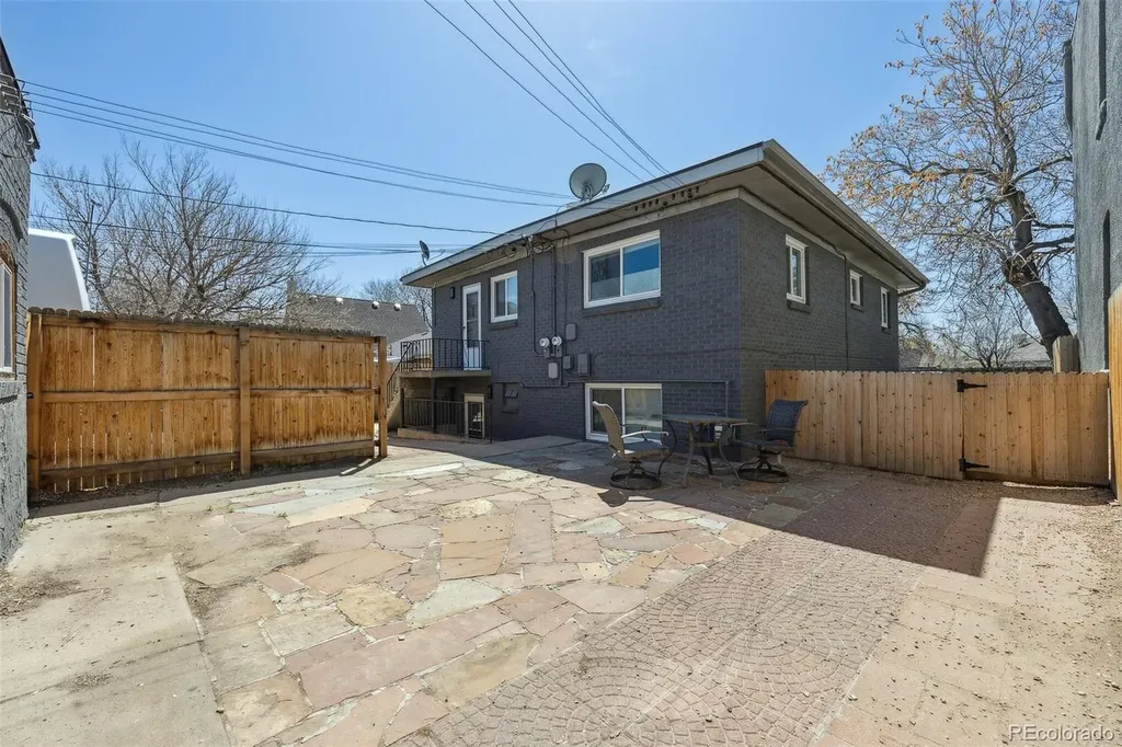 2551 W Caithness Place Denver CO 80211
