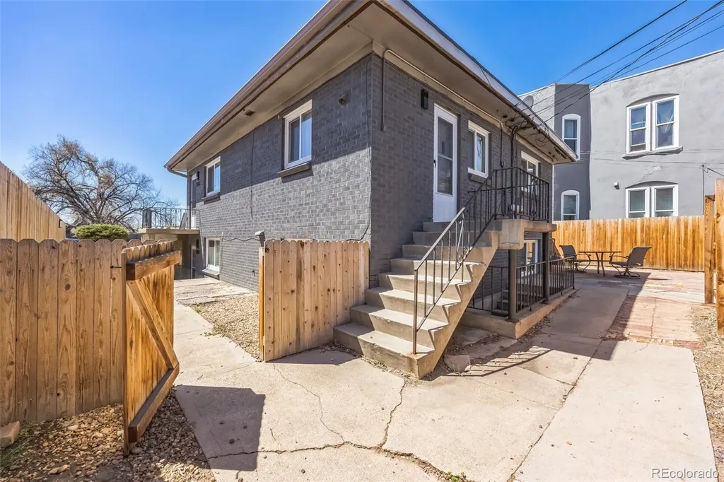 2551 W Caithness Place Denver CO 80211